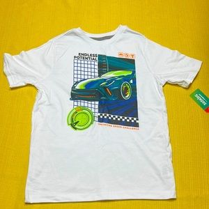 Kids graphic tee w/ logo of a racing car